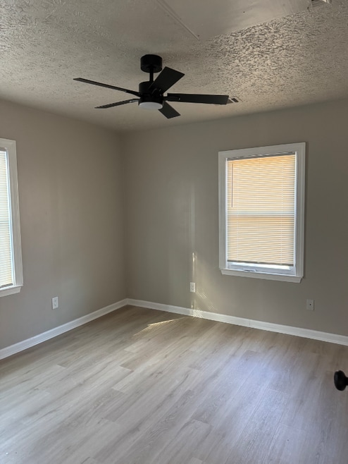 Building Photo - 1846 North Ave NW