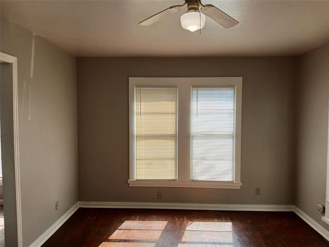 Building Photo - 2909 W Clarendon Dr