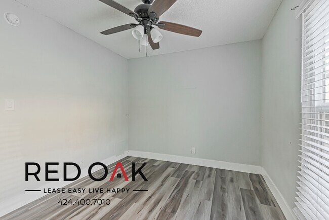 Building Photo - 10562 Haddon Ave