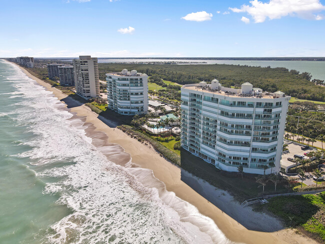 Primary Photo - 8600 S Ocean Dr