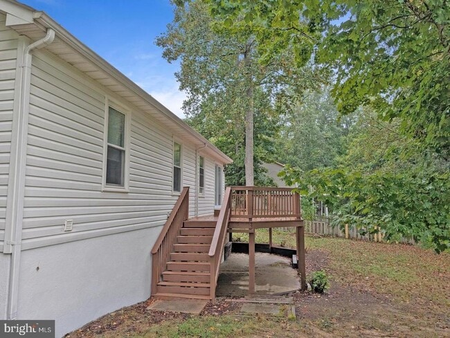 Building Photo - 6501 Royal Oaks Dr