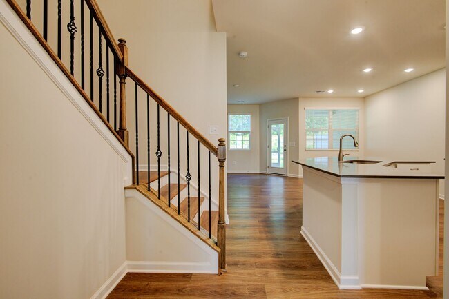 Building Photo - 14061 Castle Nook Dr