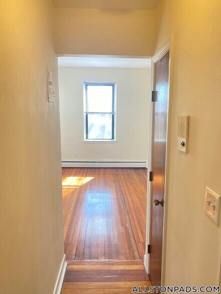 Building Photo - 64 Brighton Ave