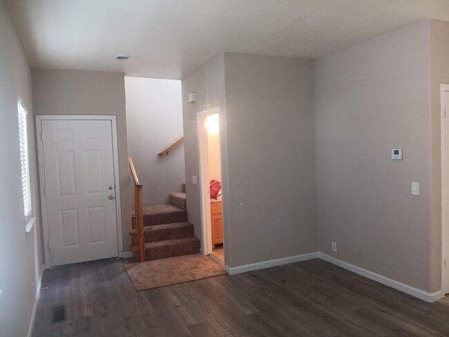 Building Photo - 520 San Pablo Ct