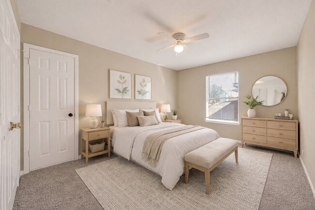 Building Photo - 17250 Cricketbriar Ct