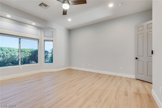 Building Photo - 2508 Sandilands Dr