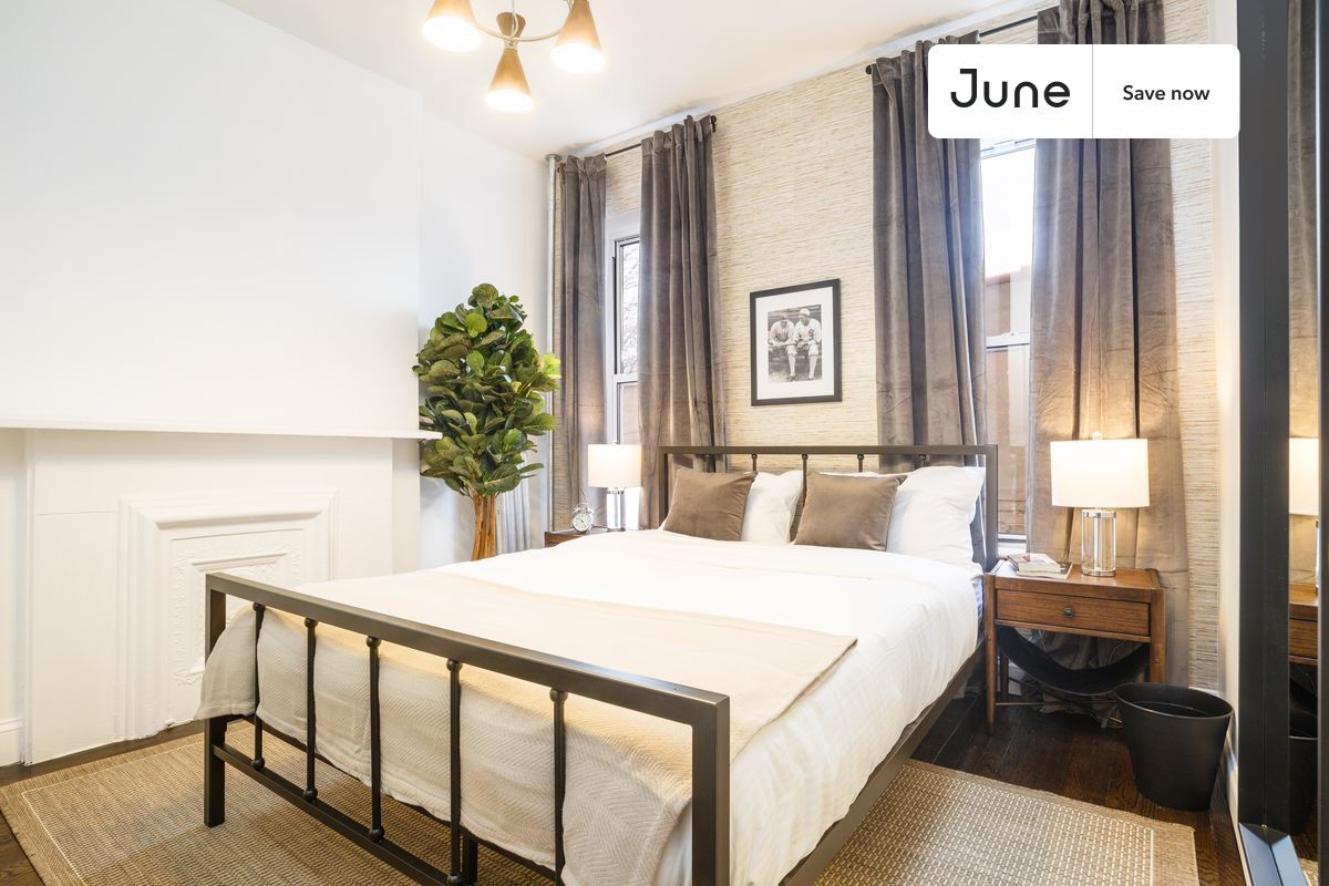 Building Photo - 644 Park Pl