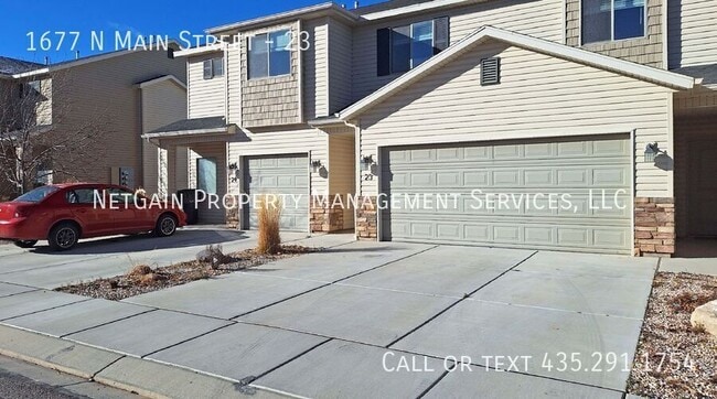 Building Photo - 1677 N Main St