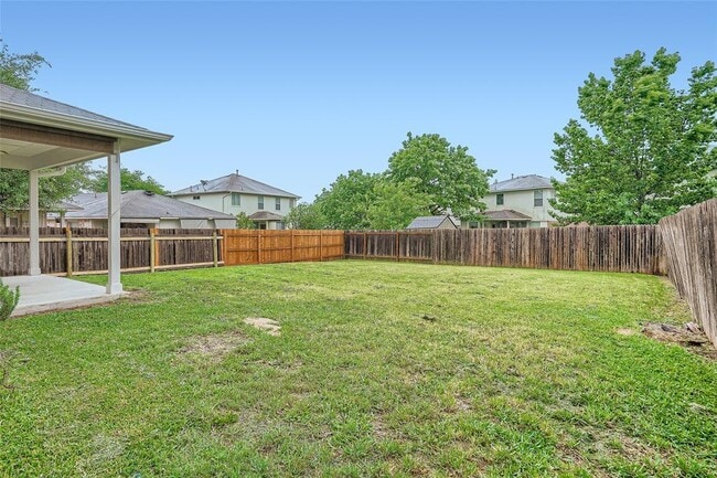 Building Photo - 2505 Wilma Rudolph Rd