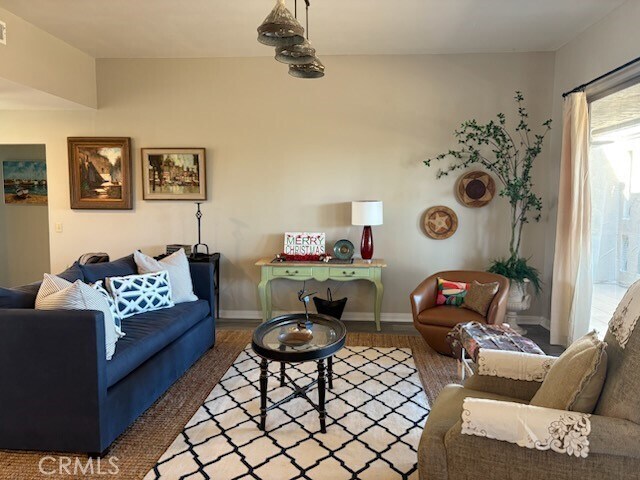 Building Photo - 28375 Paseo Grande Dr