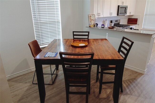 Building Photo - 15173 Canyon Rapids Rd