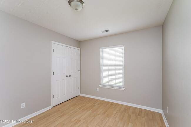 Building Photo - 9317 Longhorn Ct
