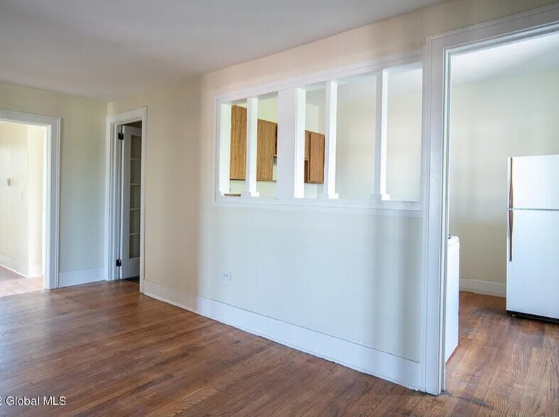 Dining Room - 290 2nd Ave