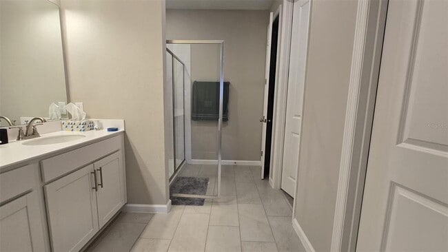 Building Photo - 802 Ballantyne Dr