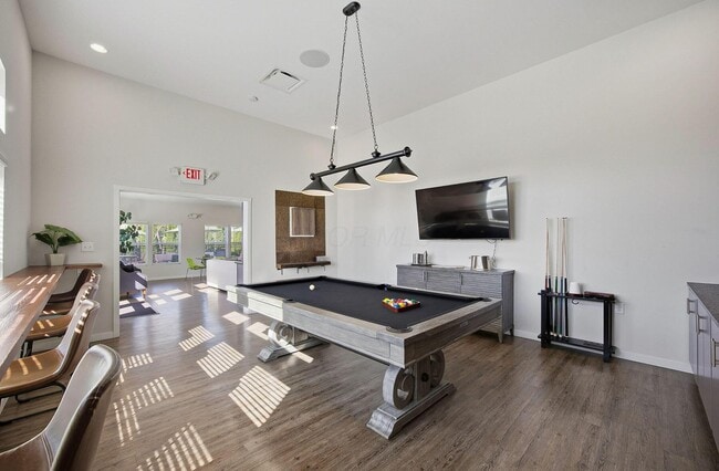 Building Photo - 5079 Hazelnut Pl