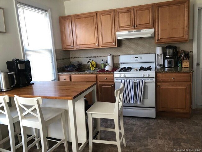 Building Photo - 45 Gregory Blvd