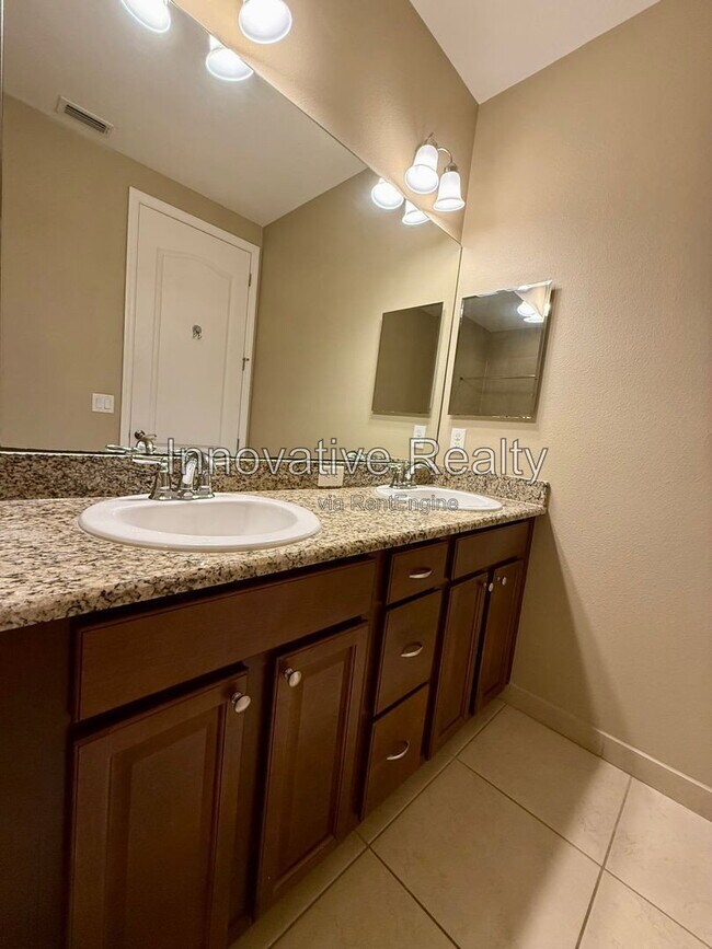 Building Photo - 10766 Belfry Cir