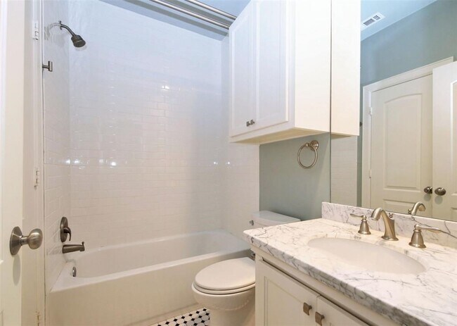 Building Photo - 1213 Althea Dr
