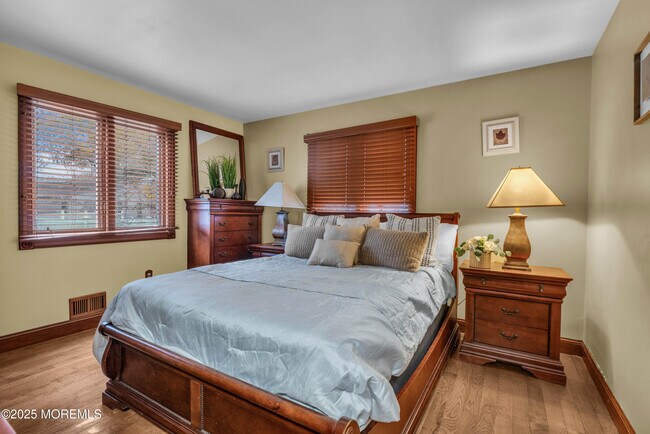 Building Photo - 803 Ocean Gate Dr