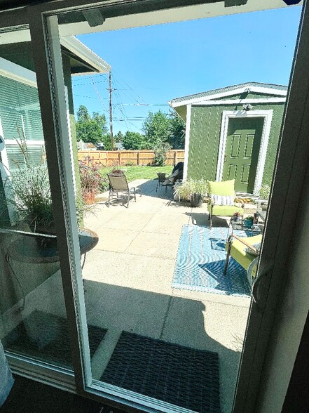 Building Photo - 4700 S Sherman St