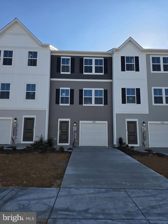 Building Photo - 129 Kinkade Ct