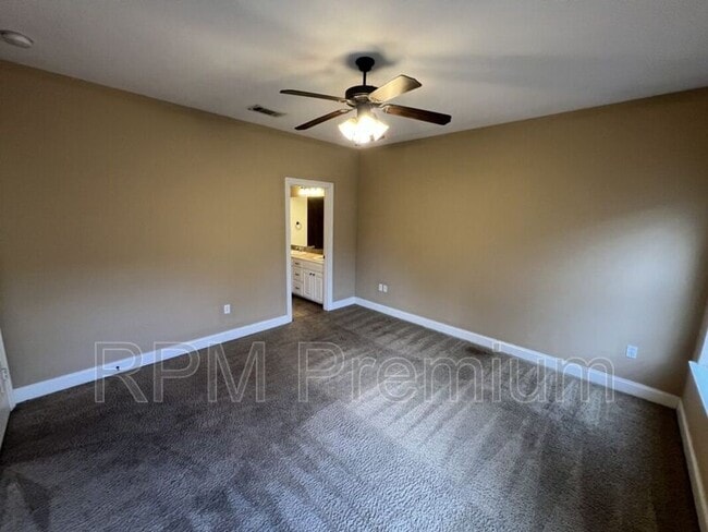 Building Photo - 767 Summer Breeze Dr