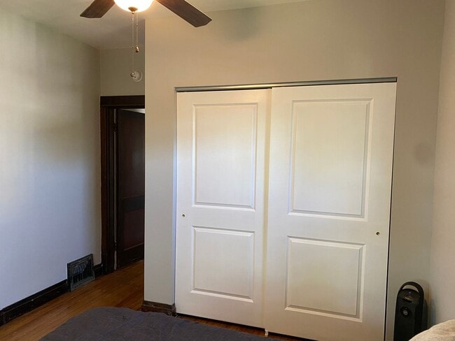 Building Photo - Beautiful Renovation in the Desirable South Hampton Neighborhood