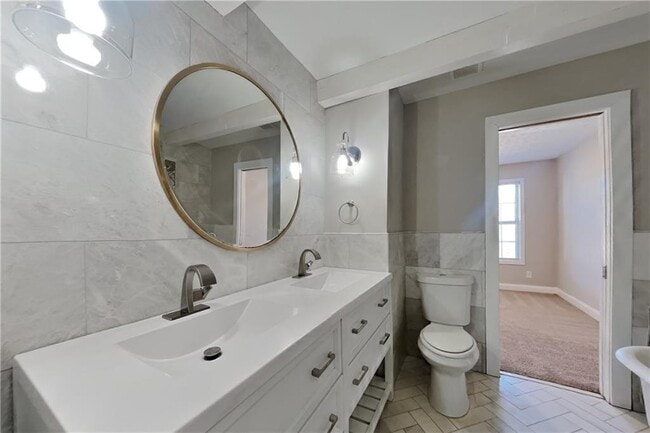 Building Photo - 537 Paper Ridge Ln