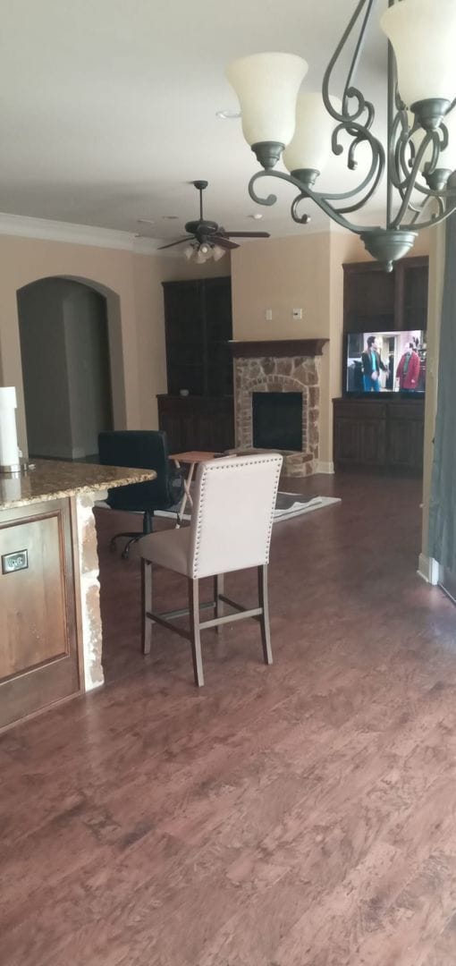 Building Photo - Exceptional 3 Bed / 2 Bath Home — Move-In Ready | Midway ISD