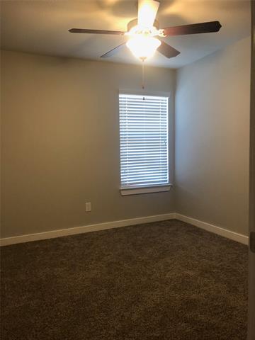 Building Photo - 925 Chaparral Trail