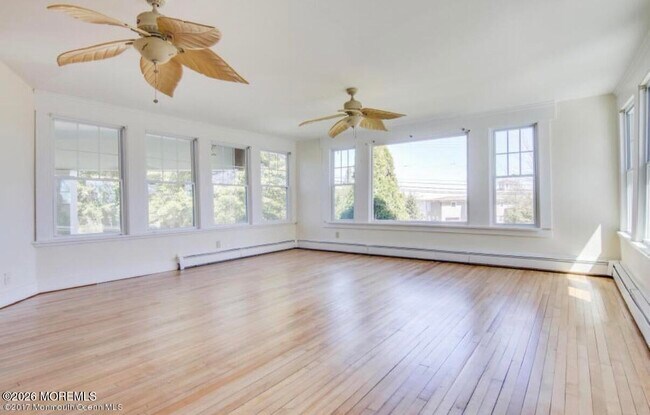 Building Photo - 1737 Belmar Blvd