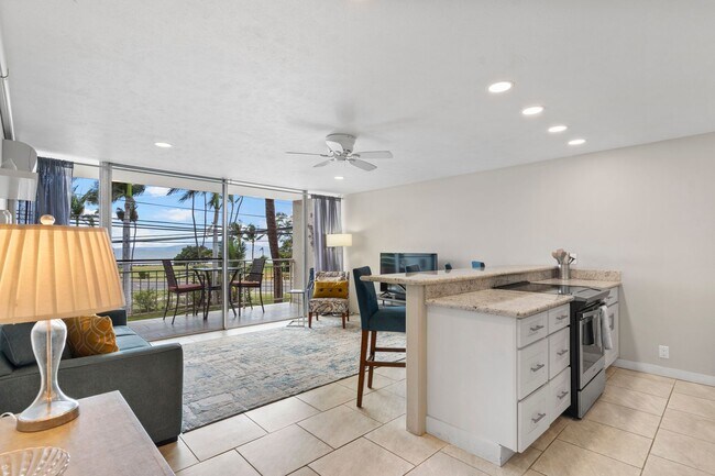 Building Photo - Full Ocean View, Fully Furnished Condo |Across from Surf Beach|Pool |Renovated |Heart of Kihei