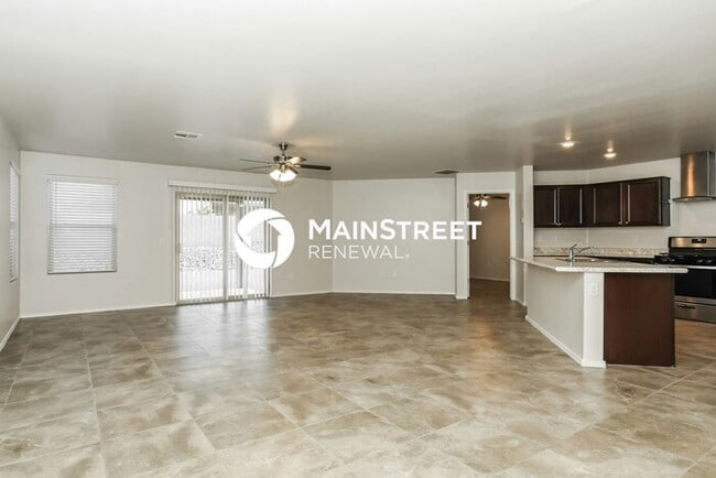 Building Photo - 4 Bedroom Pet-Friendly Home in TUCSON, AZ ...