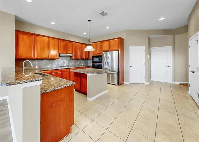 Building Photo - 5704 Sea Trout Pl