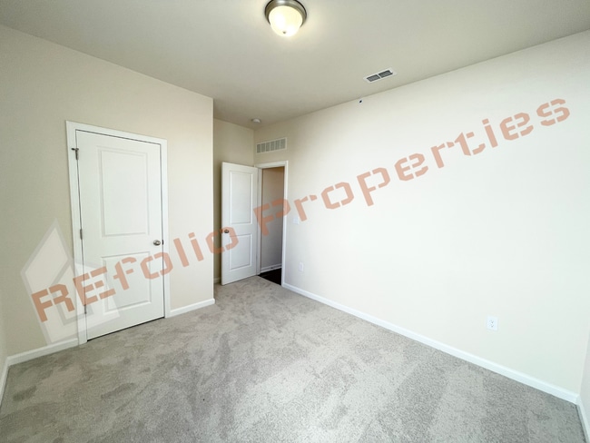 Building Photo - Beautiful Ranch-Style 4 Bedroom, 2 Bath Home – 2-Car Garage in West 540, Raleigh, Available Now!