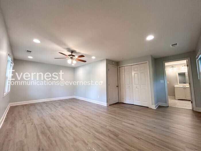 Building Photo - 438 Lanier St NW