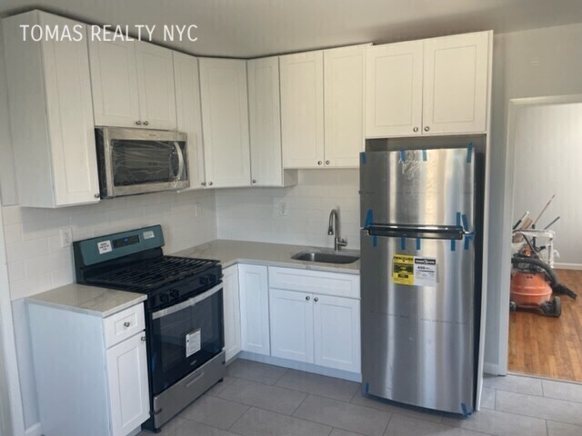 Building Photo - 33 Union Ln