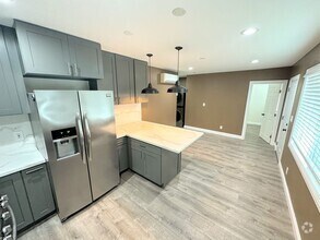 Building Photo - Completely Renovated 2 Bed + 2 Bath House ...