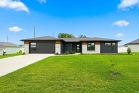 Building Photo - 10827 Kathy Dr