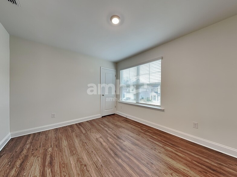 Building Photo - 3273 Brierhill Rd