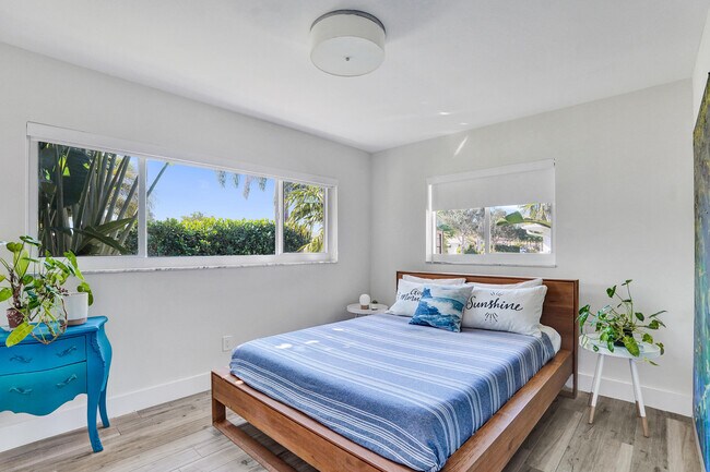 Building Photo - 1299 SW 9th St