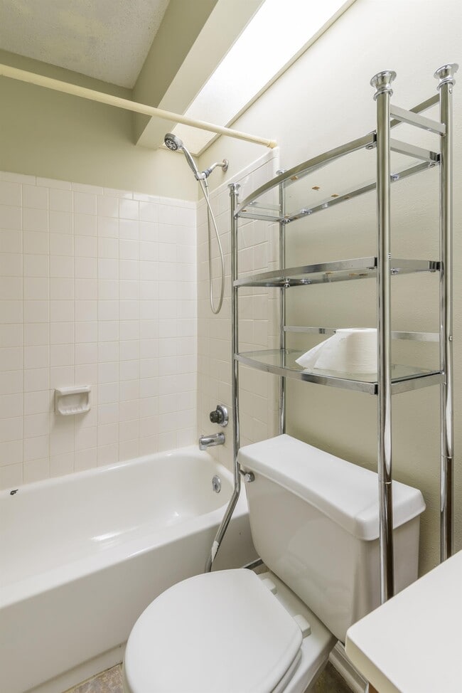 Building Photo - 5626 Amity Springs Dr