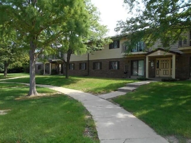 Primary Photo - 7601-7603 W Donna Ct