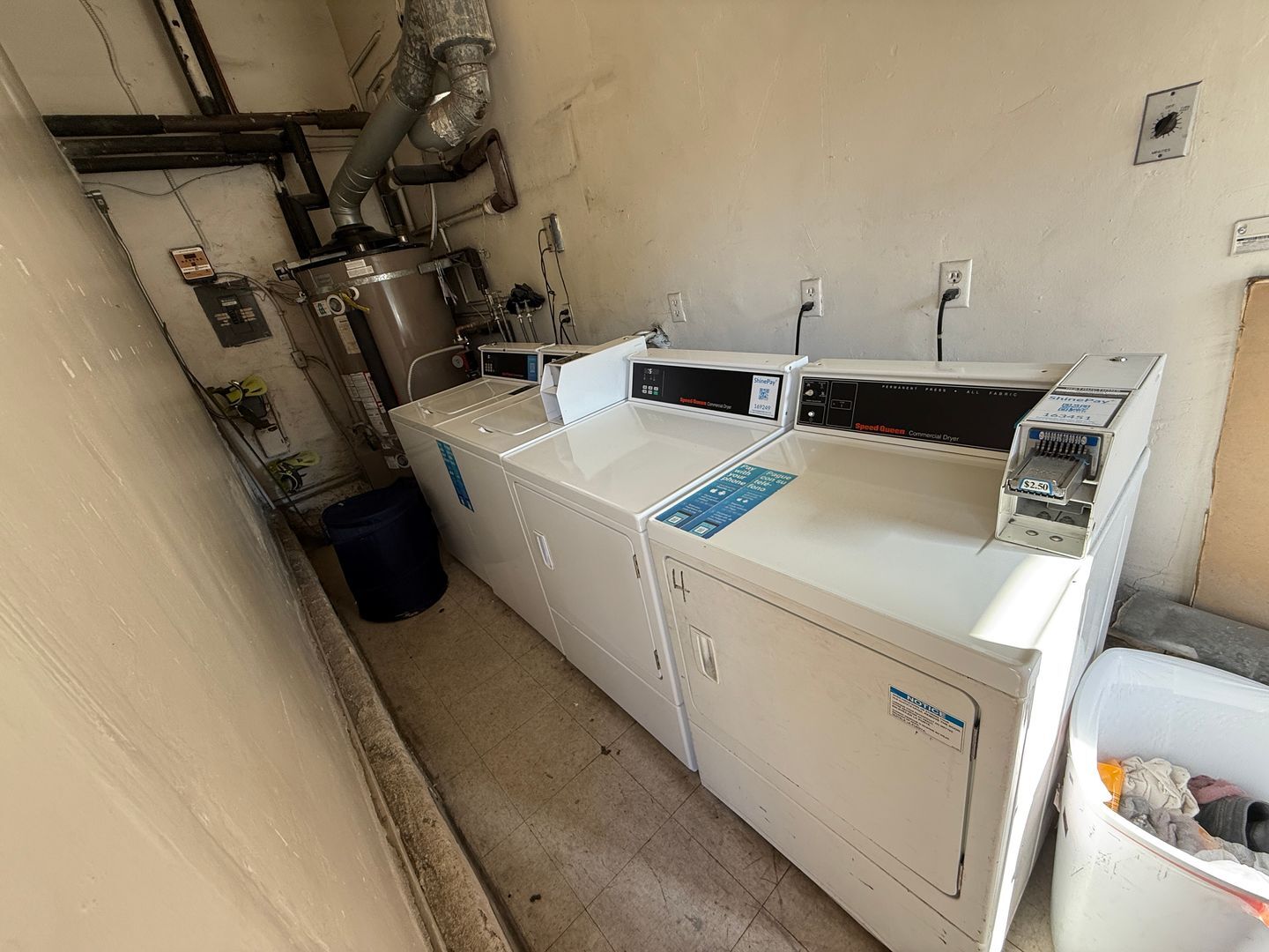 Building Photo - 3510 Clarington Ave