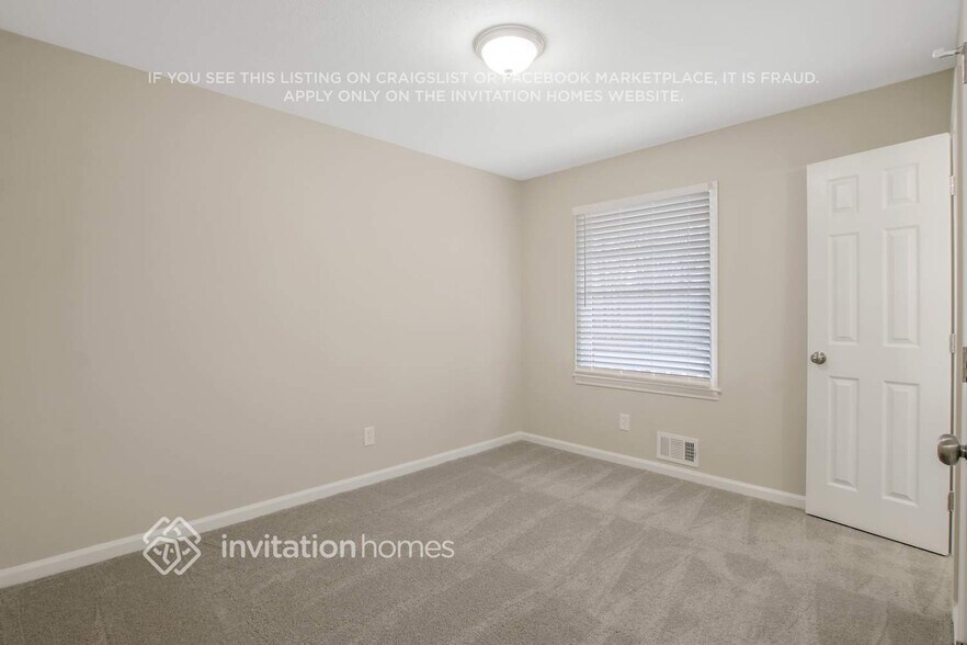 Building Photo - 3881 Blythewood Cir