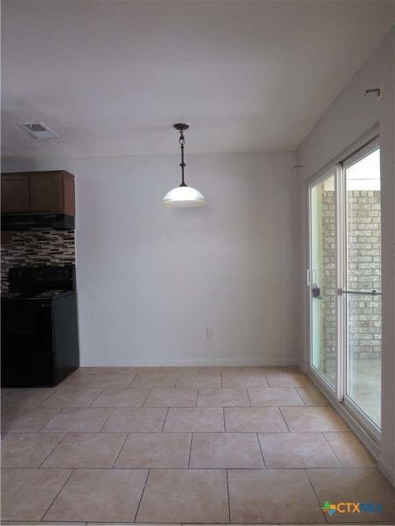 Building Photo - 1807 Cedarhill Dr