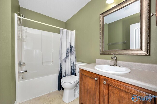 Building Photo - 247 De Jan Rd