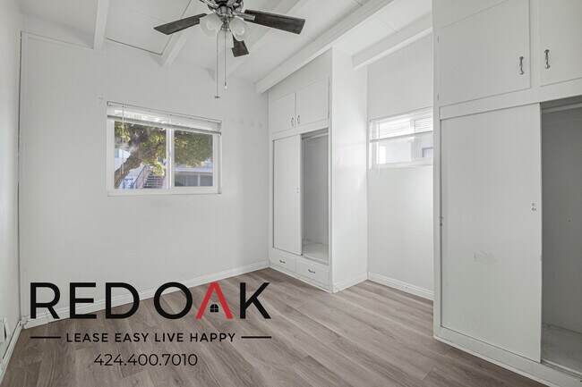 Building Photo - 15301 Woodruff Pl