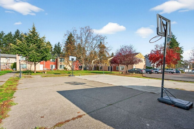 Building Photo - 2429 SE 135th Ave