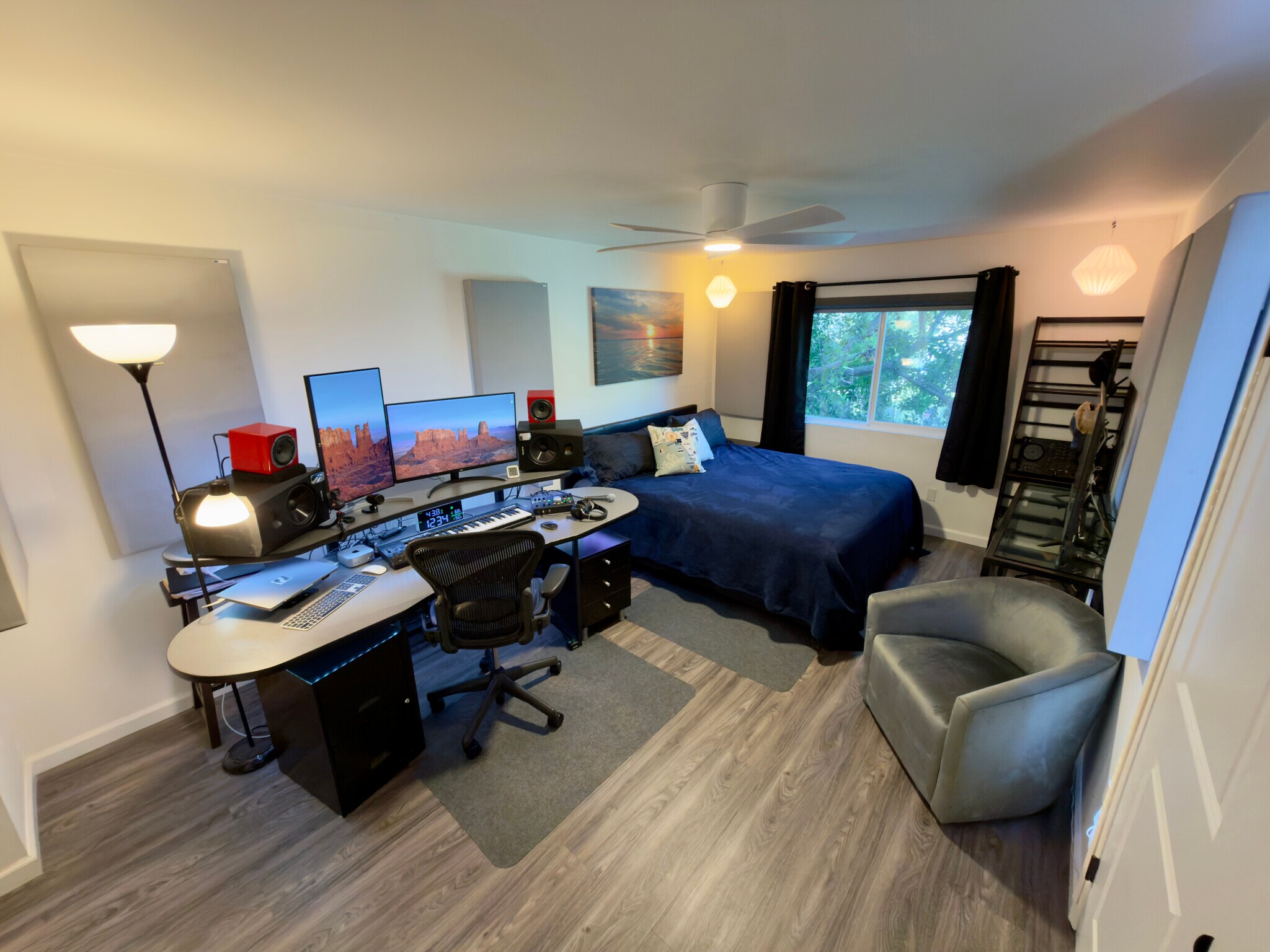 Primary - 2700 Cahuenga Blvd E